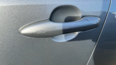 Toyota Corolla 2.0 VVT-i Hybrid Design 5dr CVT Hybrid Estate